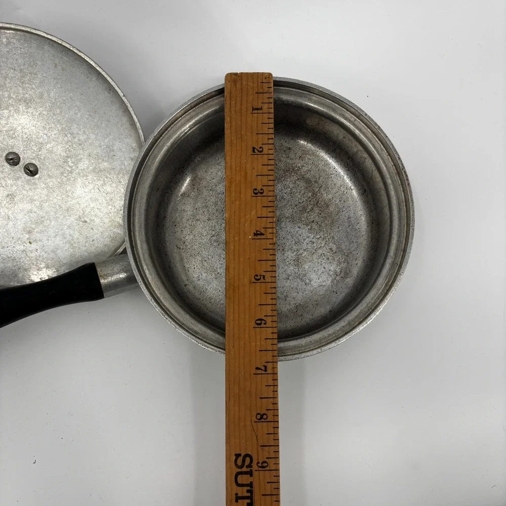 Kitchen Craft 1 Quart Cast Aluminum Saucepan with Lid Bakelite Handle Vintage
